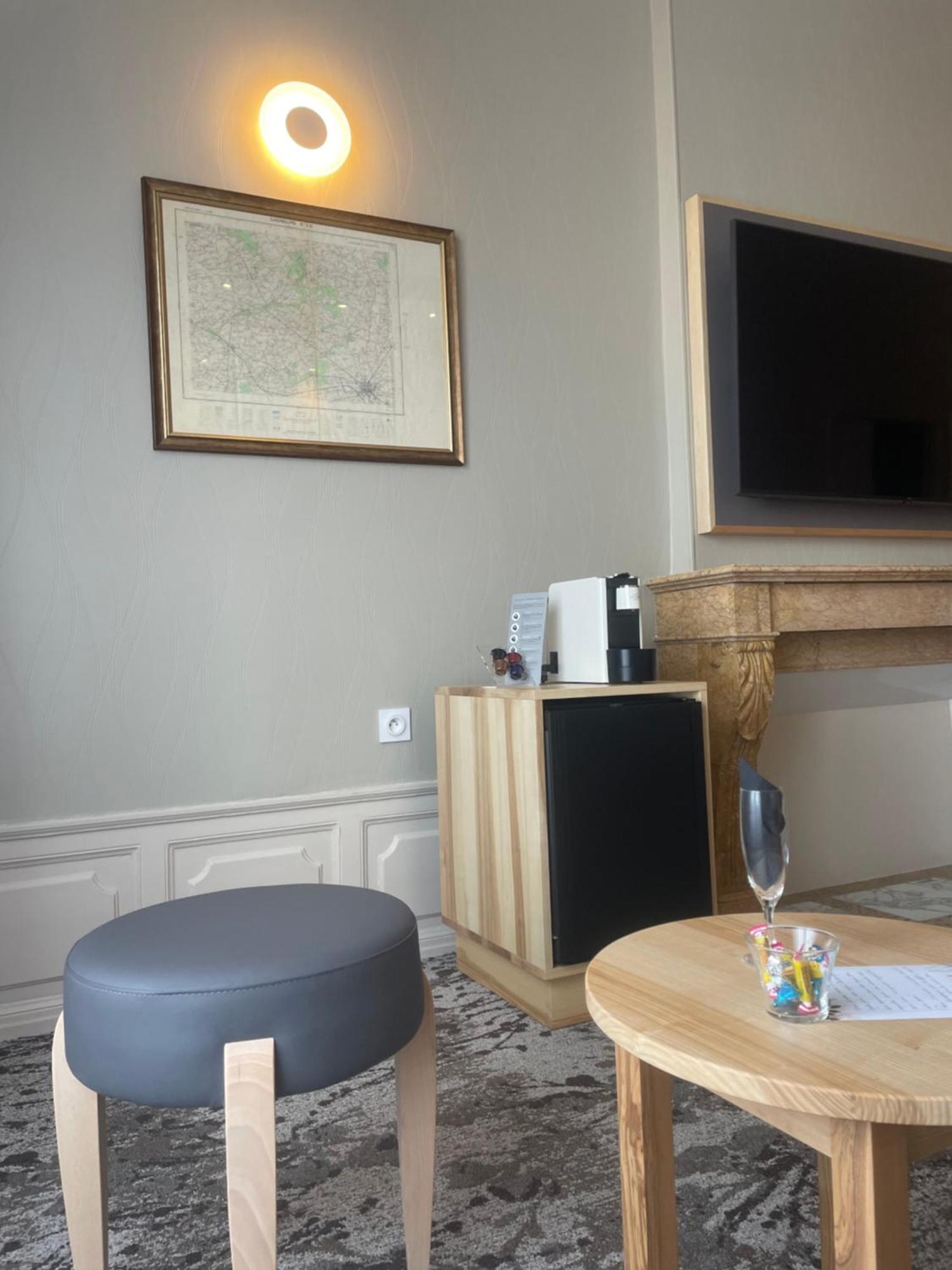 Hotel Le Cercle Cherbourg-en-Cotentin Buitenkant foto