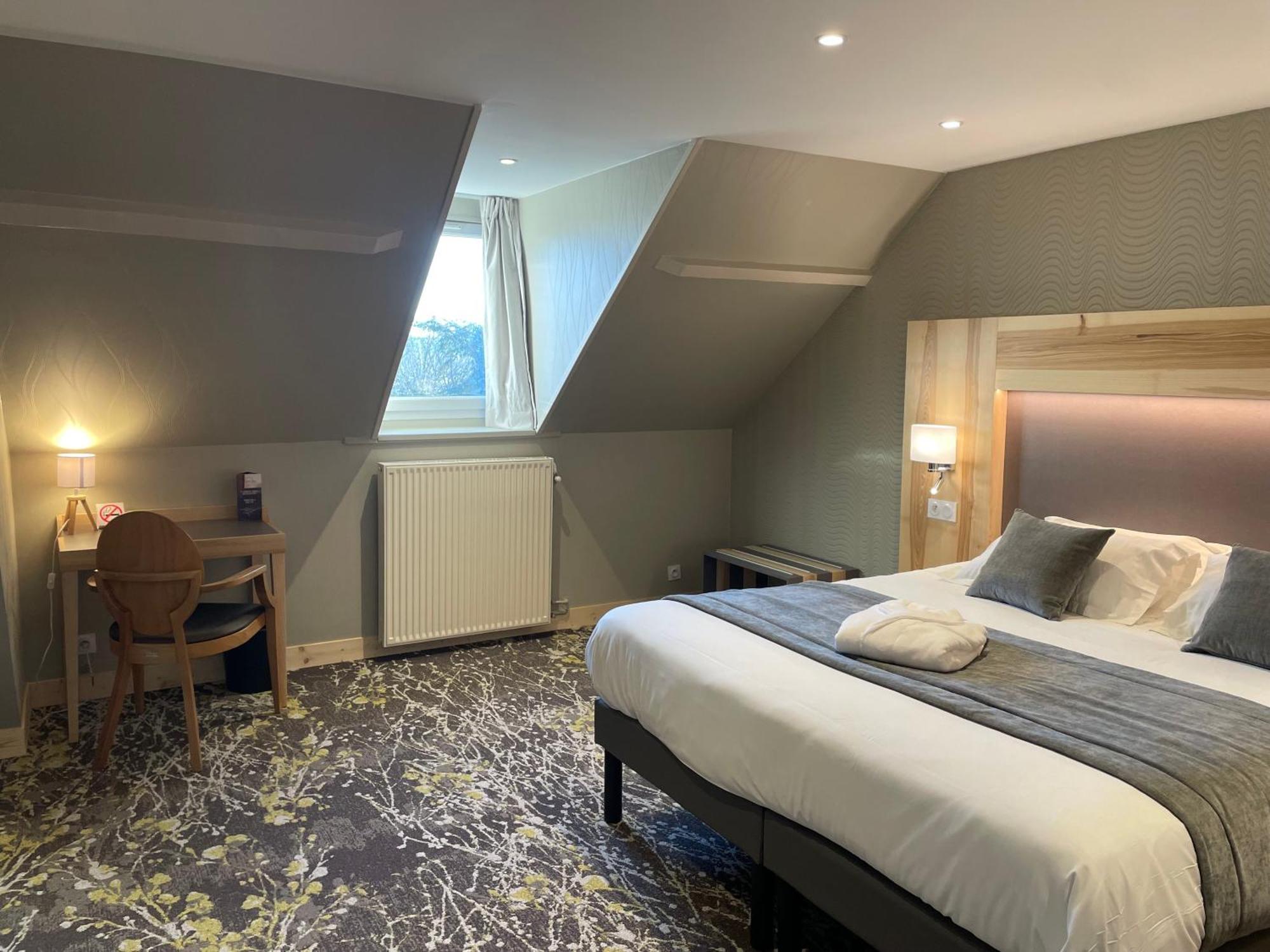 Hotel Le Cercle Cherbourg-en-Cotentin Buitenkant foto
