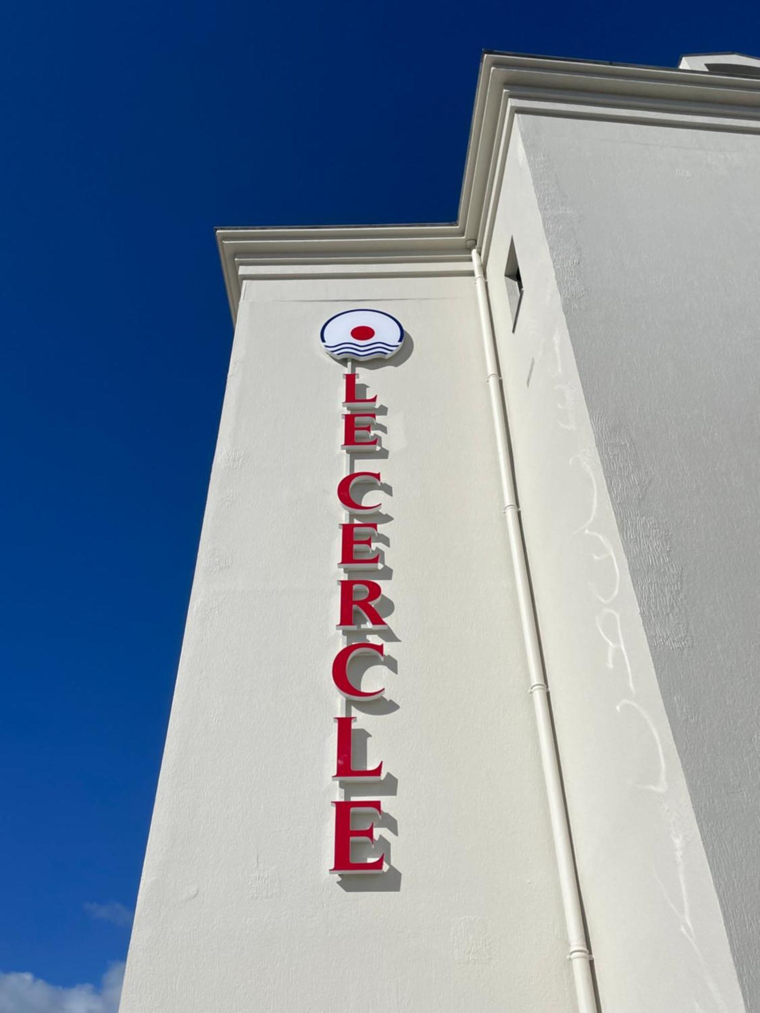 Hotel Le Cercle Cherbourg-en-Cotentin Buitenkant foto