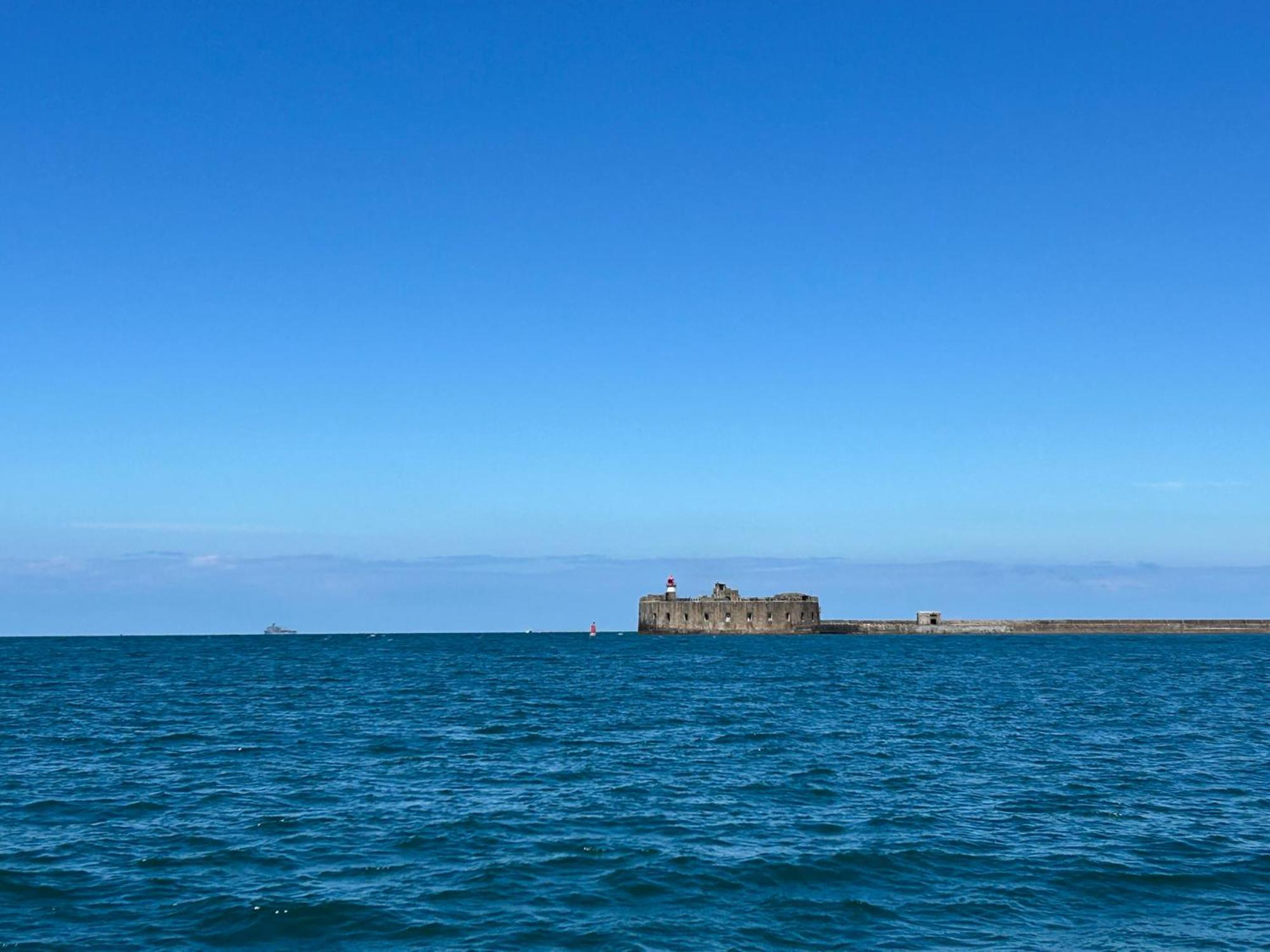 Hotel Le Cercle Cherbourg-en-Cotentin Buitenkant foto